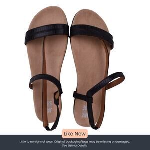 Jane & the Shoe Flat Sandals Size 8.5 Black